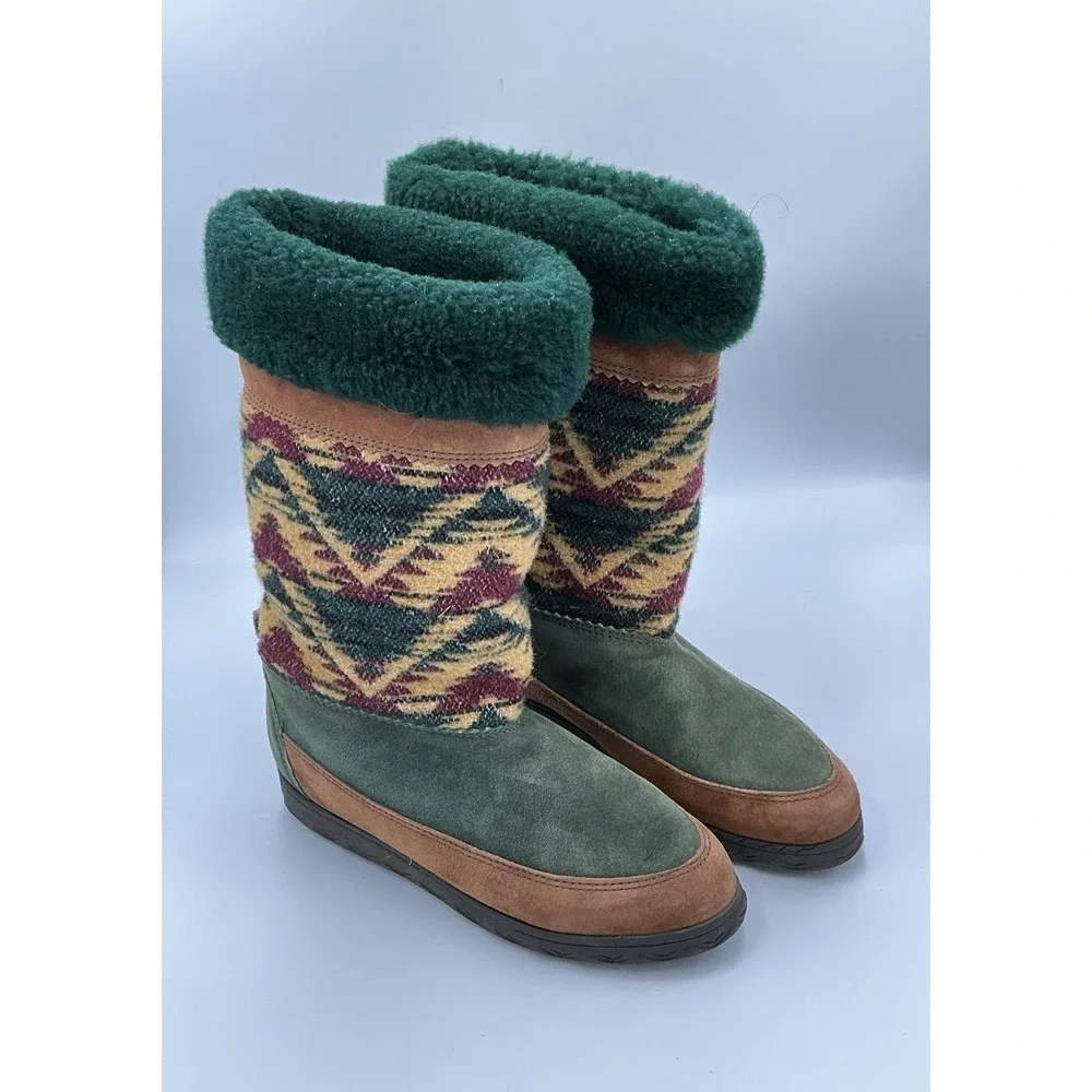 Vintage Cougar Apres Ski Boots Made In Canada Size 6 Medium Green Maroon & Tan